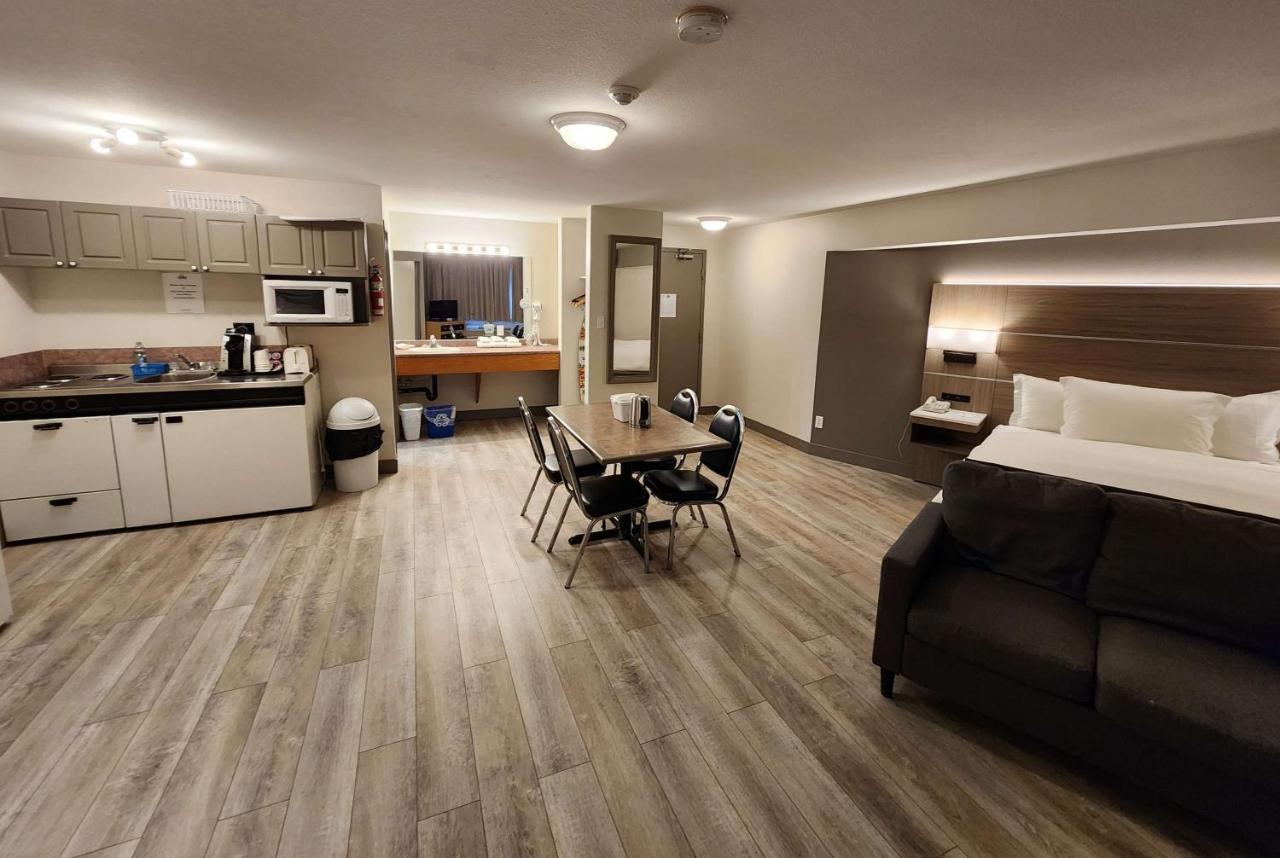 Days Inn By Wyndham Penticton Conference Centre Exterior foto