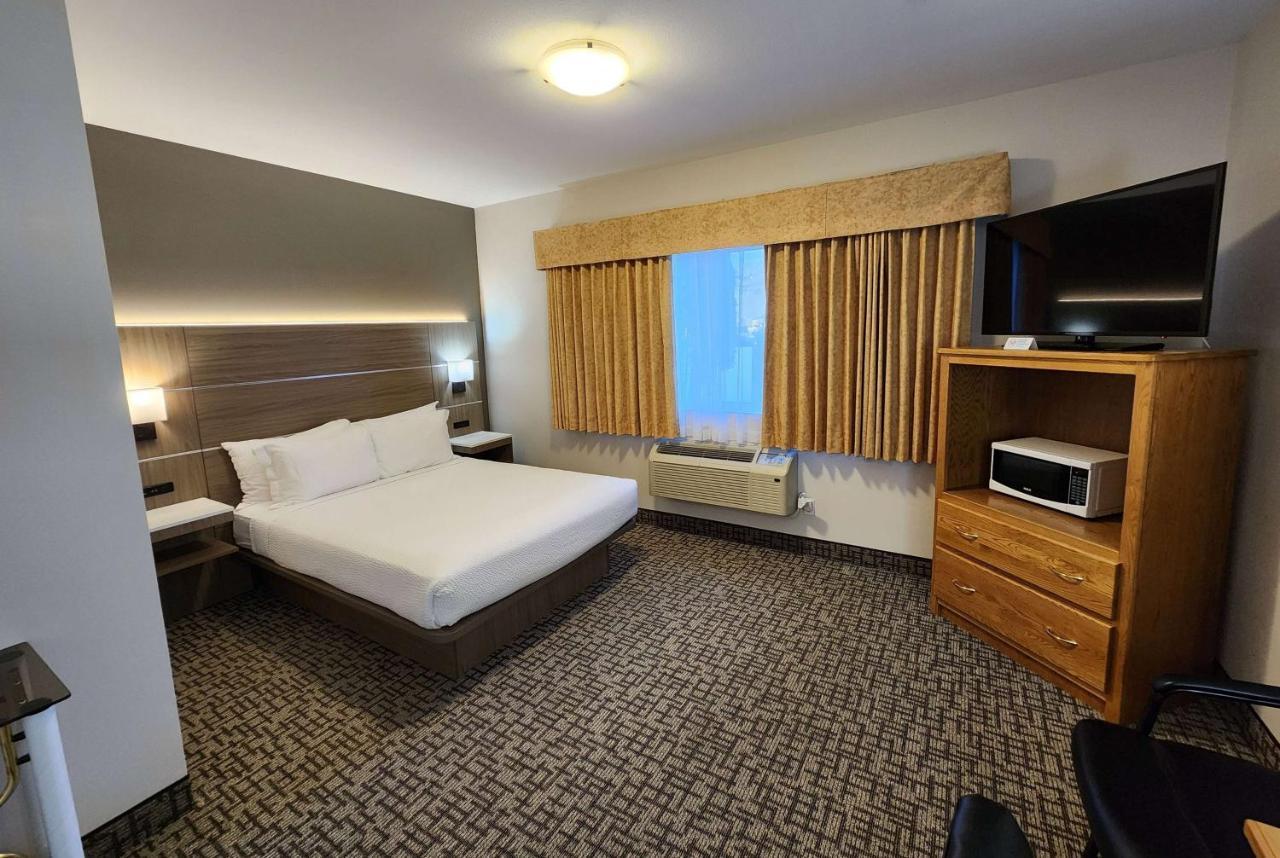 Days Inn By Wyndham Penticton Conference Centre Exterior foto