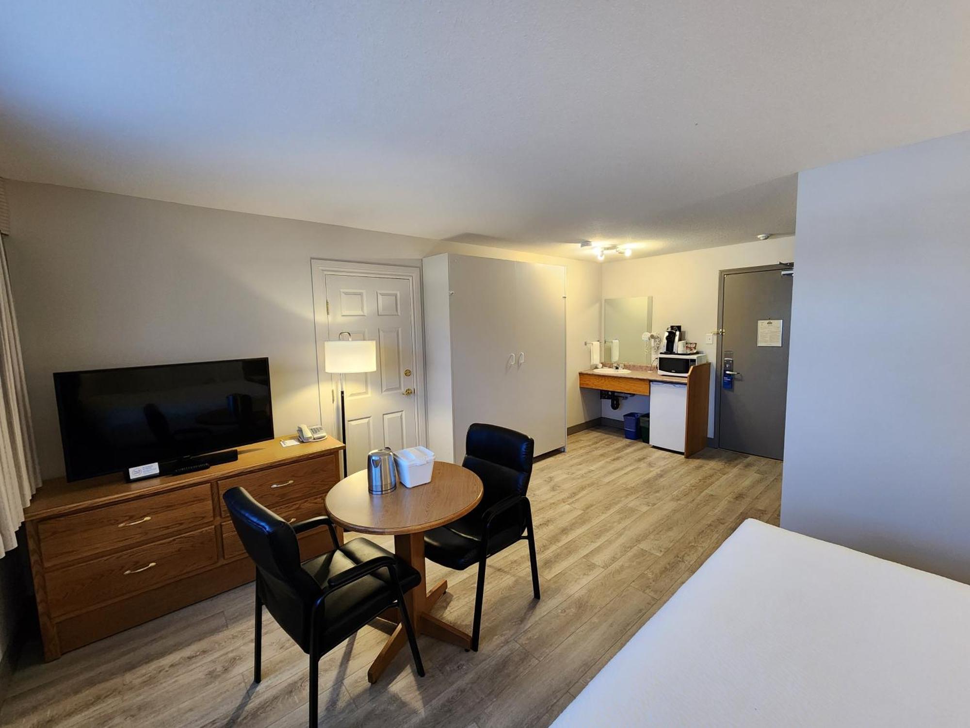 Days Inn By Wyndham Penticton Conference Centre Exterior foto