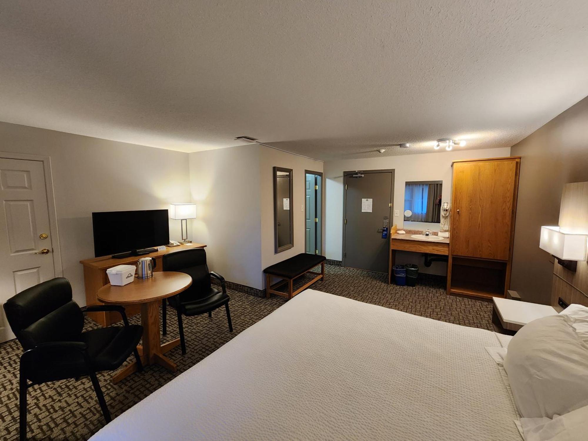 Days Inn By Wyndham Penticton Conference Centre Exterior foto