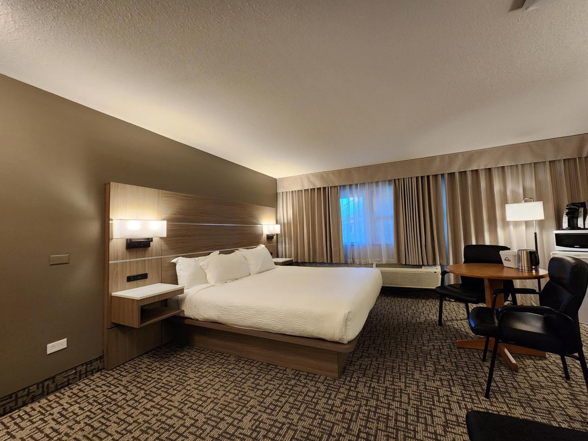 Days Inn By Wyndham Penticton Conference Centre Exterior foto